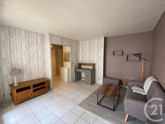 Appartement F2 à louer - 2 pièces - 41.0 m2 - BRUNOY - 91 - ILE-DE-FRANCE - Century 21 Agence Ougier
