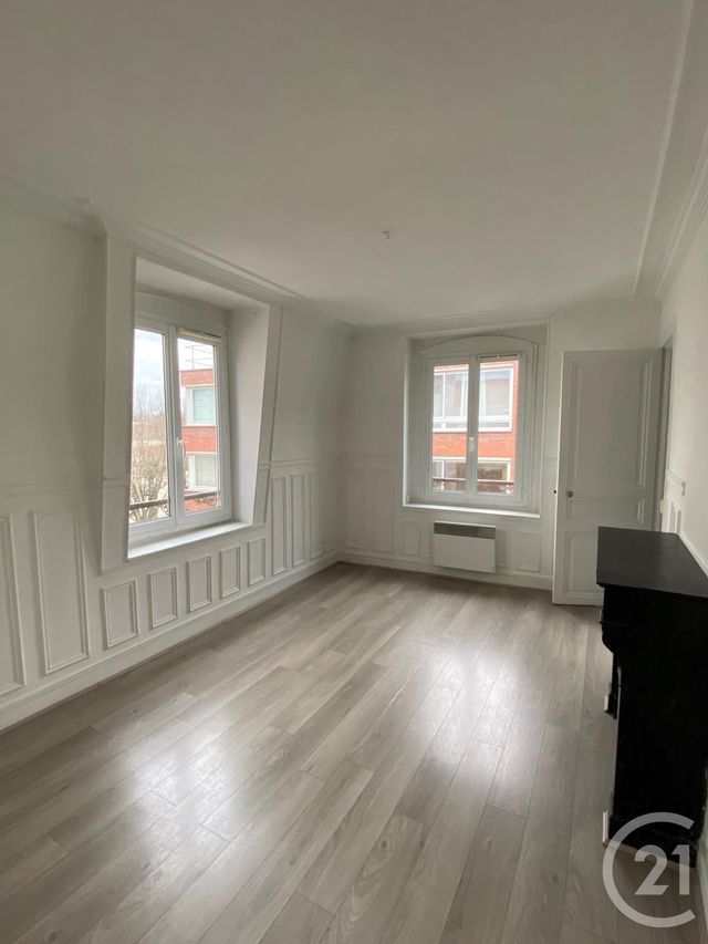 Appartement F2 à louer - 2 pièces - 35.95 m2 - BRUNOY - 91 - ILE-DE-FRANCE - Century 21 Agence Ougier